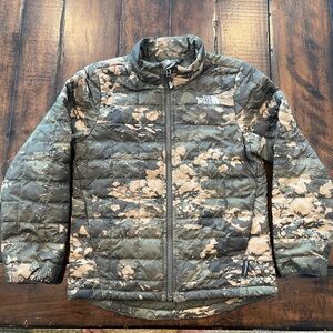 The North Face ThermoBall Jacket ( Boys XS, 6)
